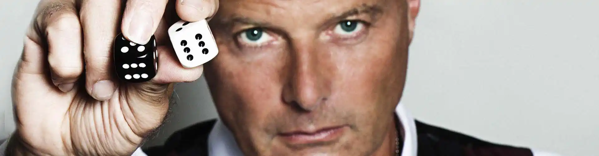 Roberto Forzoni Mindreader Magician